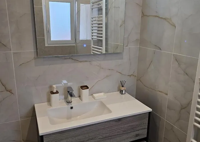 Relax & Work A 別荘 Frespech